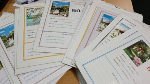 Phó trưởng phòng Bộ GD&ĐT “rởm” chiếm đoạt hơn 28 tỷ đồng