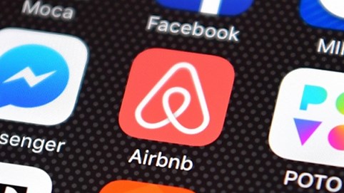 Uber, Grab và Airbnb - Nhóm dịch vụ công nghệ dựa vào niềm tin của khách hàng, đang đối mặt vấn đề gì?