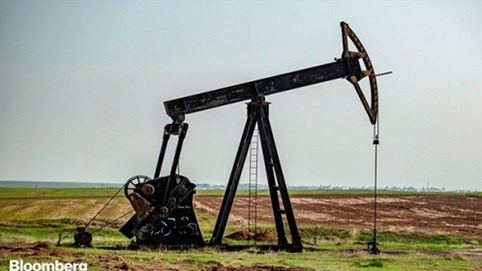 Thị trường dầu mỏ toàn cầu bị phá vỡ, sụt giảm chưa từng có trong lịch sử