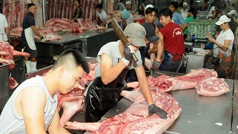 Giá thịt lợn tại các tỉnh phía Nam đang dần bình ổn những ngày gần Tết Nguyên đán