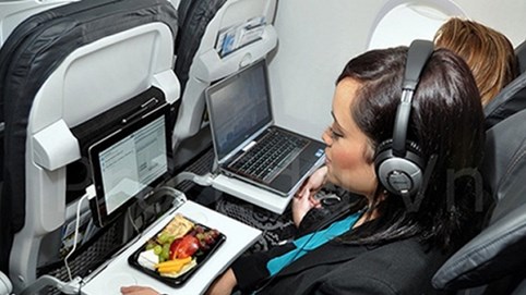 10 chỗ ngồi máy bay “hot nhất” giúp bạn tránh lây nhiễm Covid-19
