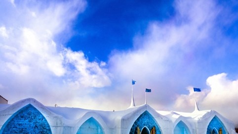 Trải nghiệm ngủ trong khách sạn toàn bằng băng tuyết, nhiệt độ xuống âm 25 độ C - bạn dám không?