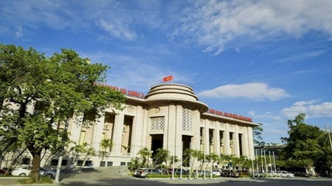 Ngành ngân hàng lập đường dây nóng để xử lý khó khăn bởi dịch Covid-19