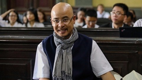 Đặng Lê Nguyên Vũ: Người vác đá trên vai