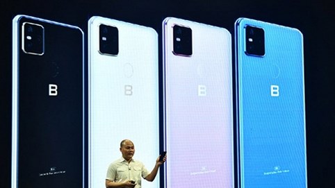 Bphone bị chê cấu hình, ông Nguyễn Tử Quảng phản bác: 