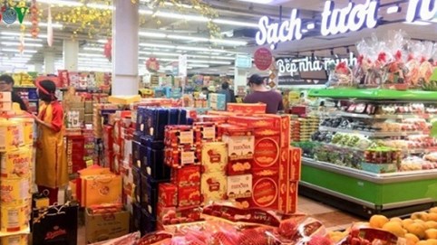 Hàng Việt chiếm lĩnh thị trường tết Canh Tý 2020