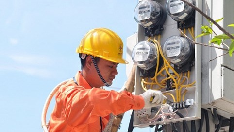 Xăng tăng, điện tăng ảnh hưởng trực tiếp khiến CPI tháng 4 tăng