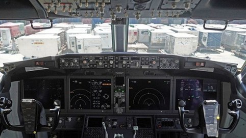 Sa thải kỹ sư cao cấp, Boeing thuê lao động với lương 9 USD/giờ để viết phần mềm dòng 737 Max