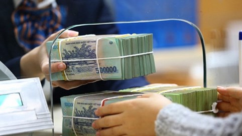 Các tổ chức kinh tế rút mạnh tiền gửi ngân hàng trong 2 tháng đầu năm