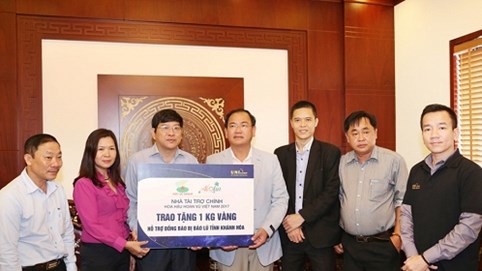 Việt Úc Group đồng hành cùng quỹ từ thiện Hoa hậu Hoàn vũ Việt Nam