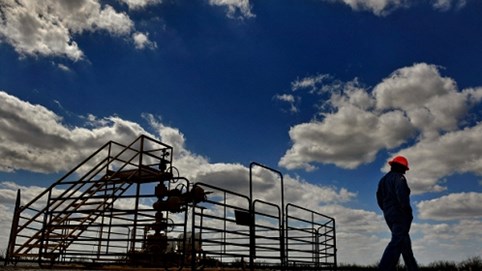 Quyết định kiểm soát giá dầu thô của OPEC có thật sự gây bất lợi cho các nước châu Á?