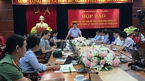 Nóng 24h: 26 người ở Hòa Bình có con được nâng điểm thi