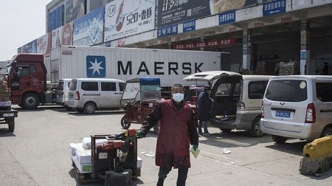 Tranh cãi của Trung Quốc quanh việc mở lại chợ tiểu thương tại Vũ Hán