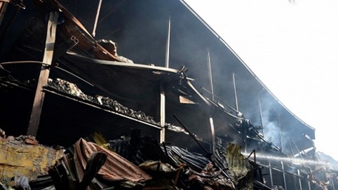 Nóng 24h qua: Hé lộ nguyên nhân ban đầu vụ cháy kinh hoàng ở công ty Rạng Đông