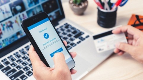 Thanh toán không dùng tiền mặt: Lo ngại “hàng rào kĩ thuật” cản trở hoạt động doanh nghiệp