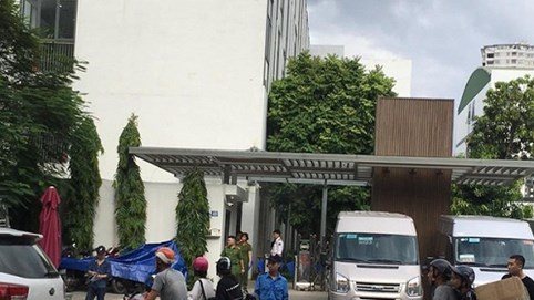 Thực nghiệm hiện trường vụ bé trai trường Gateway tử vong