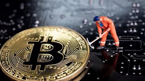 Đón nhiều tin bất lợi, giá Bitcoin mất mốc 11.000 USD