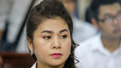 Bà Diệp Thảo lại đổi ý muốn tòa xử công khai