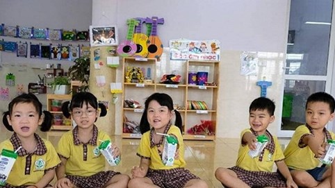 Viện Dinh dưỡng Quốc gia nói gì về 21 vi chất trong sữa học đường?