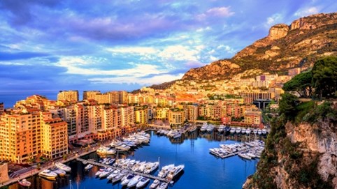 Bí mật ở quốc gia cứ 3 người lại có một triệu phú, tỷ lệ nghèo đói bằng 0%