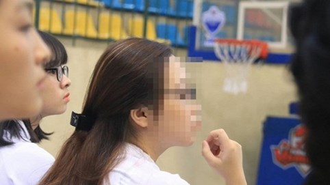 Cả tuổi thanh xuân mang “cái án” từ trò gian dối của cha mẹ