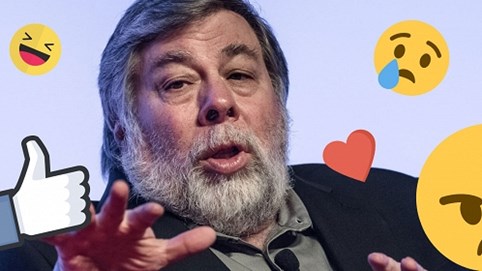 Đồng sáng lập Apple kêu gọi “những người như tôi hãy thoát khỏi Facebook”, kéo cả Apple vào để so sánh lợi hại