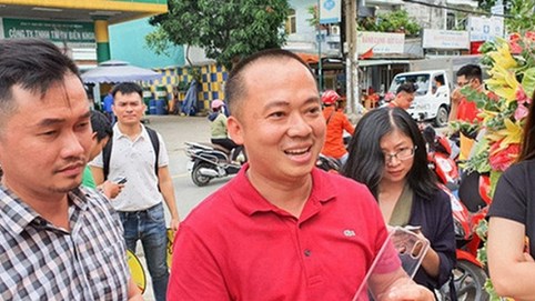 Điện Thoại Siêu Rẻ đóng cửa không phải vì không thành công mà do Thế giới Di động đang toan tính một bước đi khác vươn ra thị trường tỉnh lẻ?