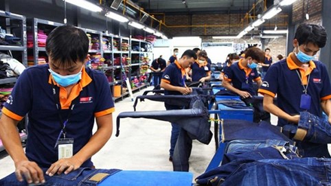 Nikkei: Dệt may và điện tử, ngành nào còn chỗ để doanh nghiệp nước ngoài vào Việt Nam?