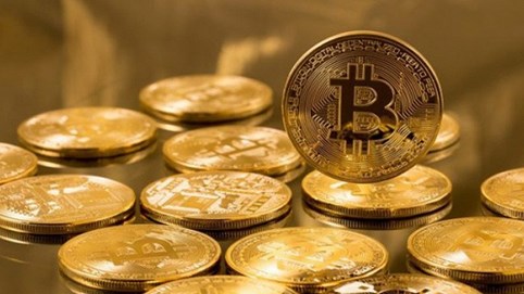 Bitcoin ‘gục ngã’ xuống 7.600 USD, vì sao?