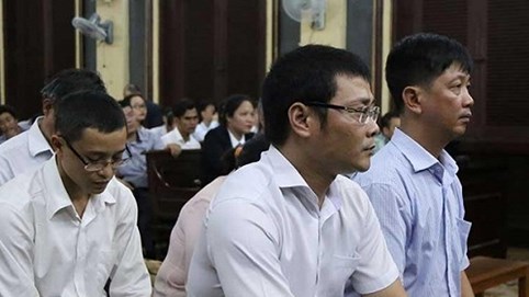 Nên miễn tội cho người đưa hối lộ vụ VN Pharma