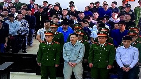 Diễn biến xét xử phúc thẩm vụ đánh bạc nghìn tỷ: Phan Sào Nam và 16 bị cáo được đề nghị giảm hình phạt