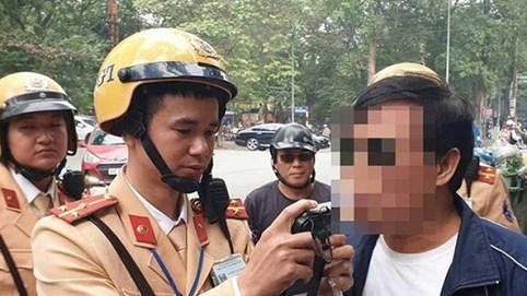 Tài xế cần biết các trường hợp bị tước bằng lái xe