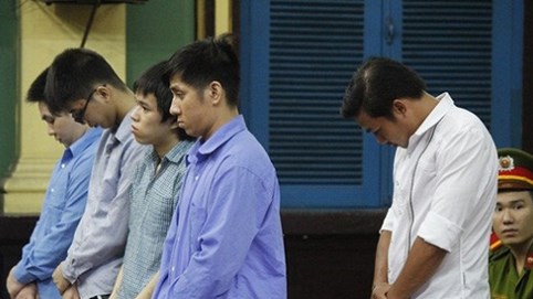 Đề nghị truy tố cựu CSGT gọi giang hồ đánh chết người vi phạm ở Sài Gòn