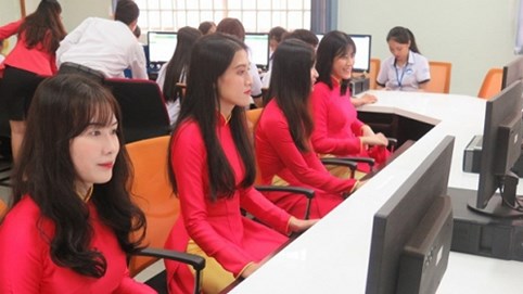 2 tỉ đồng xây ngân hàng trong trường đại học