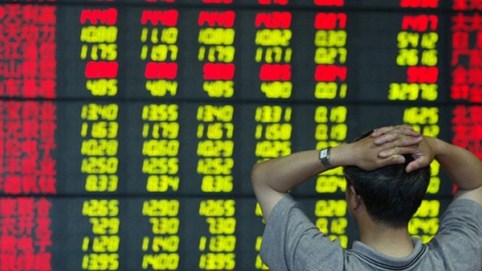 Dow Jones mất gần 600 điểm khi giá dầu rớt kỷ lục