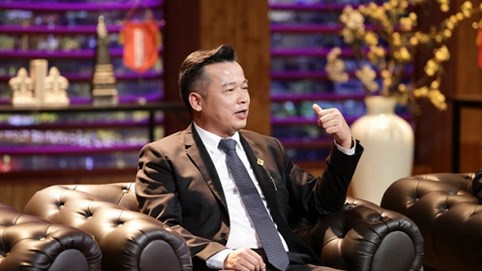 Lời khuyên năm mới cho người trẻ của Shark Việt: Nếu chán chấm vân tay, ghét một cổ mấy tròng... thì nên khởi nghiệp