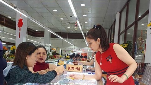 Giá vàng bùng nổ, có thể vọt lên 56 triệu đồng/lượng?