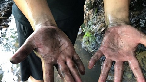 Ai chịu trách nhiệm vụ 'nước sạch sông Đà' nhiễm dầu?