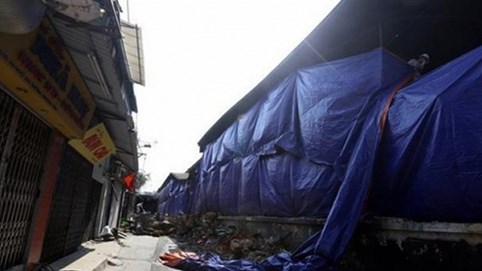 Nóng 24h qua: Yêu cầu xây ngay bờ be xung quanh khu vực vụ cháy Rạng Đông