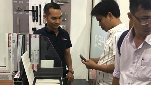 Aseanwindow đưa phụ kiện cửa 3H đến triển lãm Vietbuild 2019