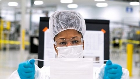 Chuyện chưa từng có trong lịch sử 120 năm của GM: Không còn ô tô, thiết bị tỷ đô dành để sản xuất khẩu trang