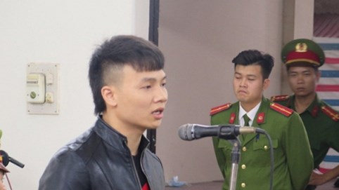 Vì sao Khá 'Bảnh' làm thợ đủ sống, biết đánh bạc là sai vẫn 'cố sai'?