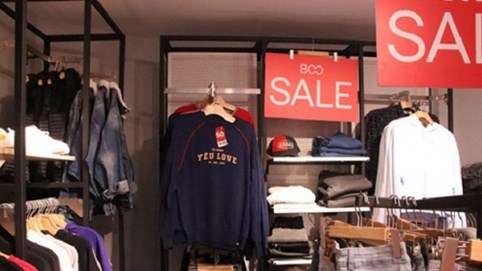 Khách hàng liệu có “mắc bẫy” giảm giá trong ngày Black Friday?