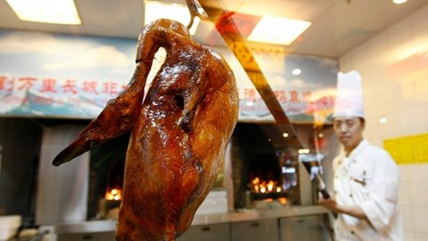 Từ vịt Bắc Kinh đến ô tô, 40% doanh nghiệp Trung Quốc lỗ ròng trong Quý I