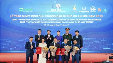 VinSmart khánh thành tổ hợp nhà máy sản xuất thiết bị điện tử thông minh giai đoạn 1