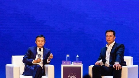 Jack Ma, Elon Musk gặp nhau tranh luận 