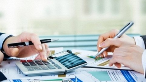 Một loạt công ty bị Ủy ban Chứng khoán Nhà nước xử phạt hàng trăm triệu