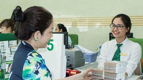 Sổ hồng thế chấp bị thu hồi, ngân hàng méo mặt