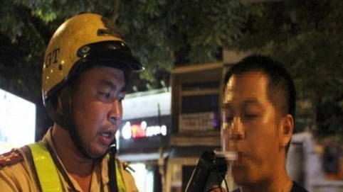 Công an có được giữ lại 70% tiền xử phạt giao thông?