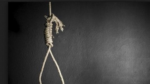 Nóng 24h qua: Đại úy công an chết trong tư thế treo cổ tại trụ sở làm việc